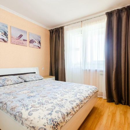 Artal Apartment On Obolonskaya Square 3 Kiev Exterior foto