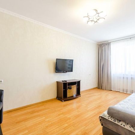 Artal Apartment On Obolonskaya Square 3 Kiev Exterior foto